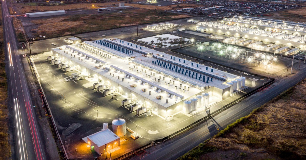 Senators are pushing to find out how much electricity data centers actually use