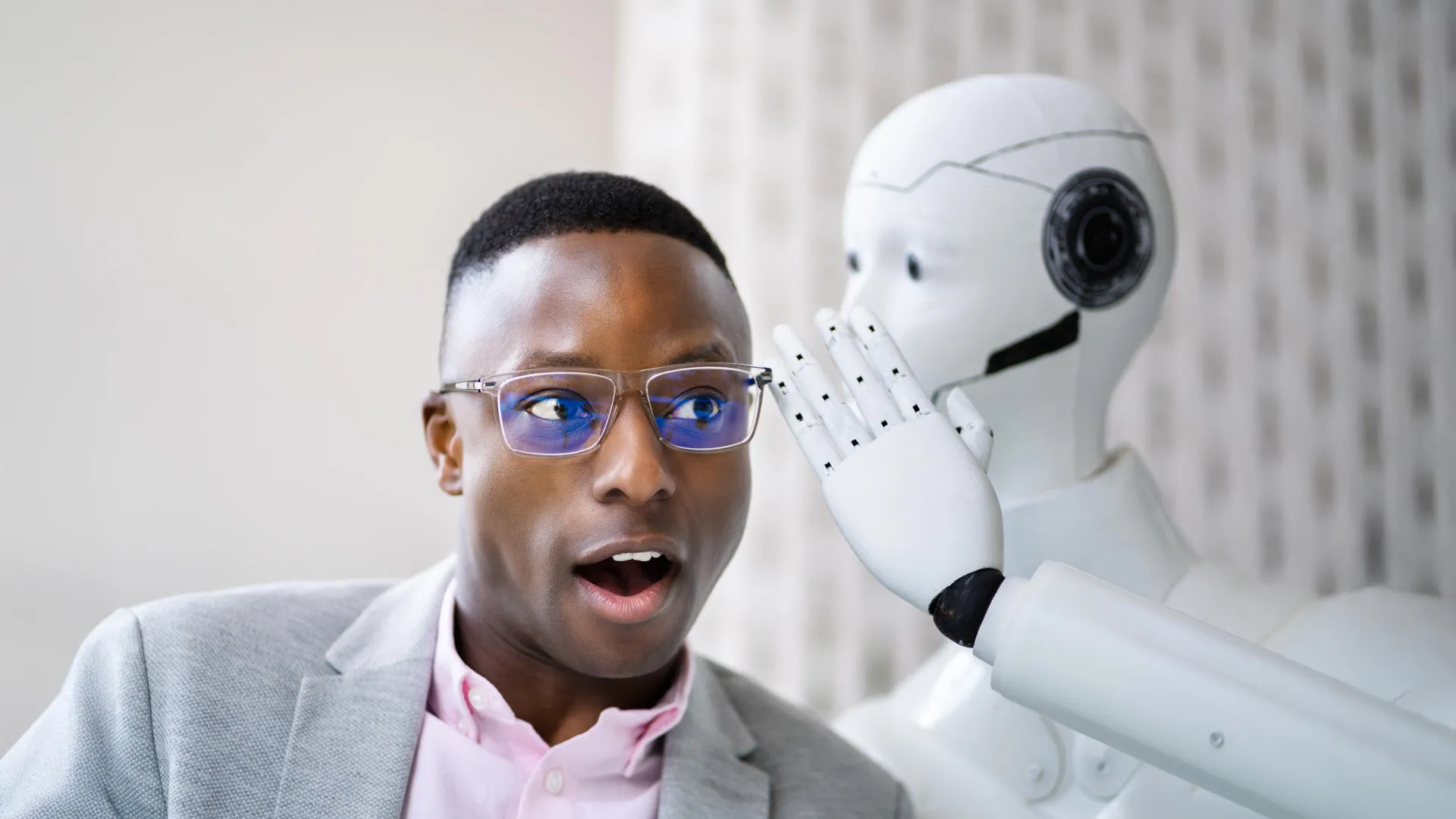 Researchers say AI chatbots may blur the line between reality and delusion