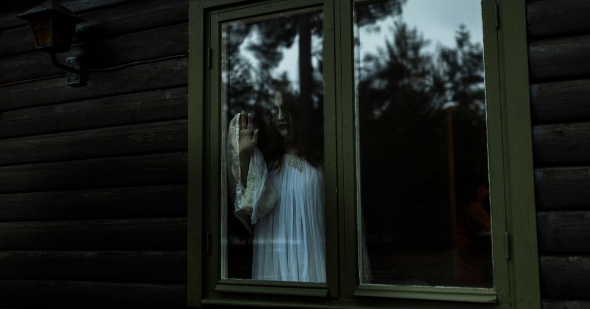 Scientists Say They've Figured Out What Causes "Ghosts"