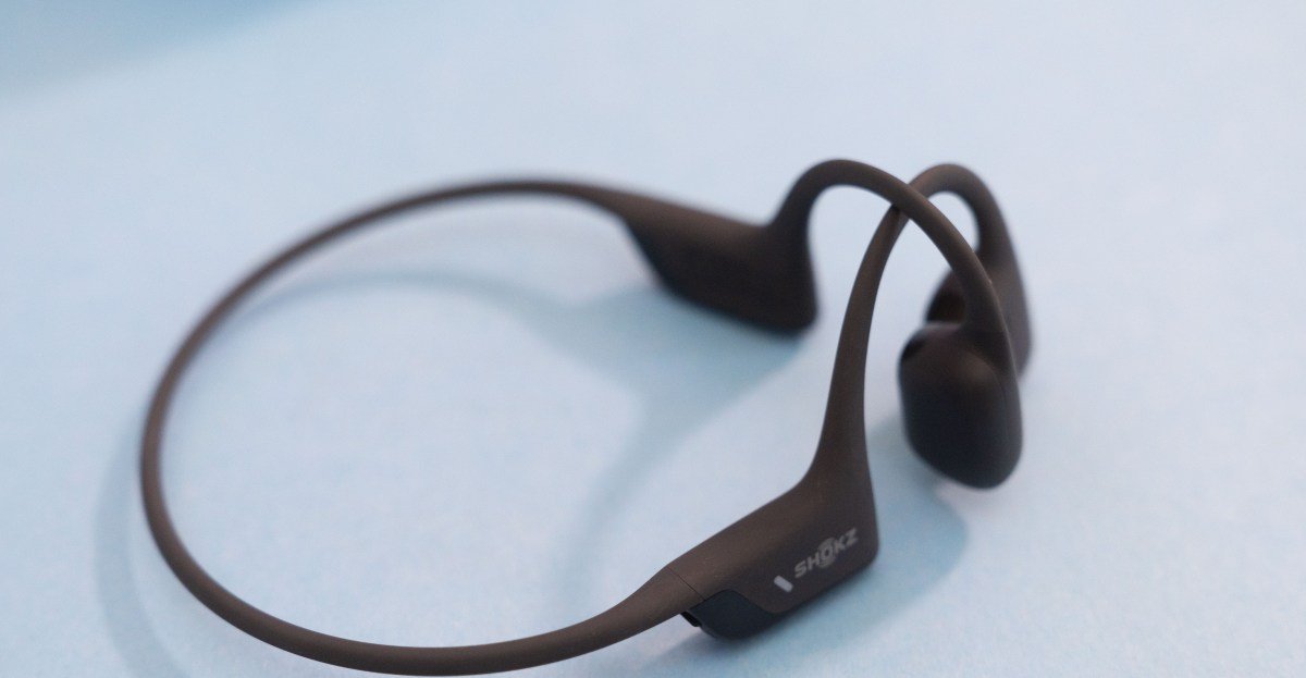 Shokz’s bassy OpenRun Pro 2 are $40 off thanks to a new Mother’s Day promo