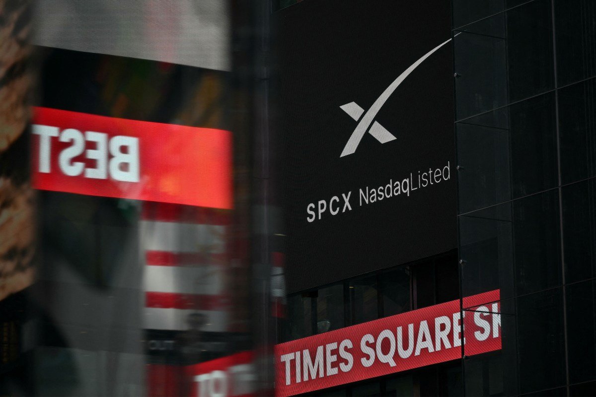 SpaceX Stock Has Officially Fallen Below Its Opening Price