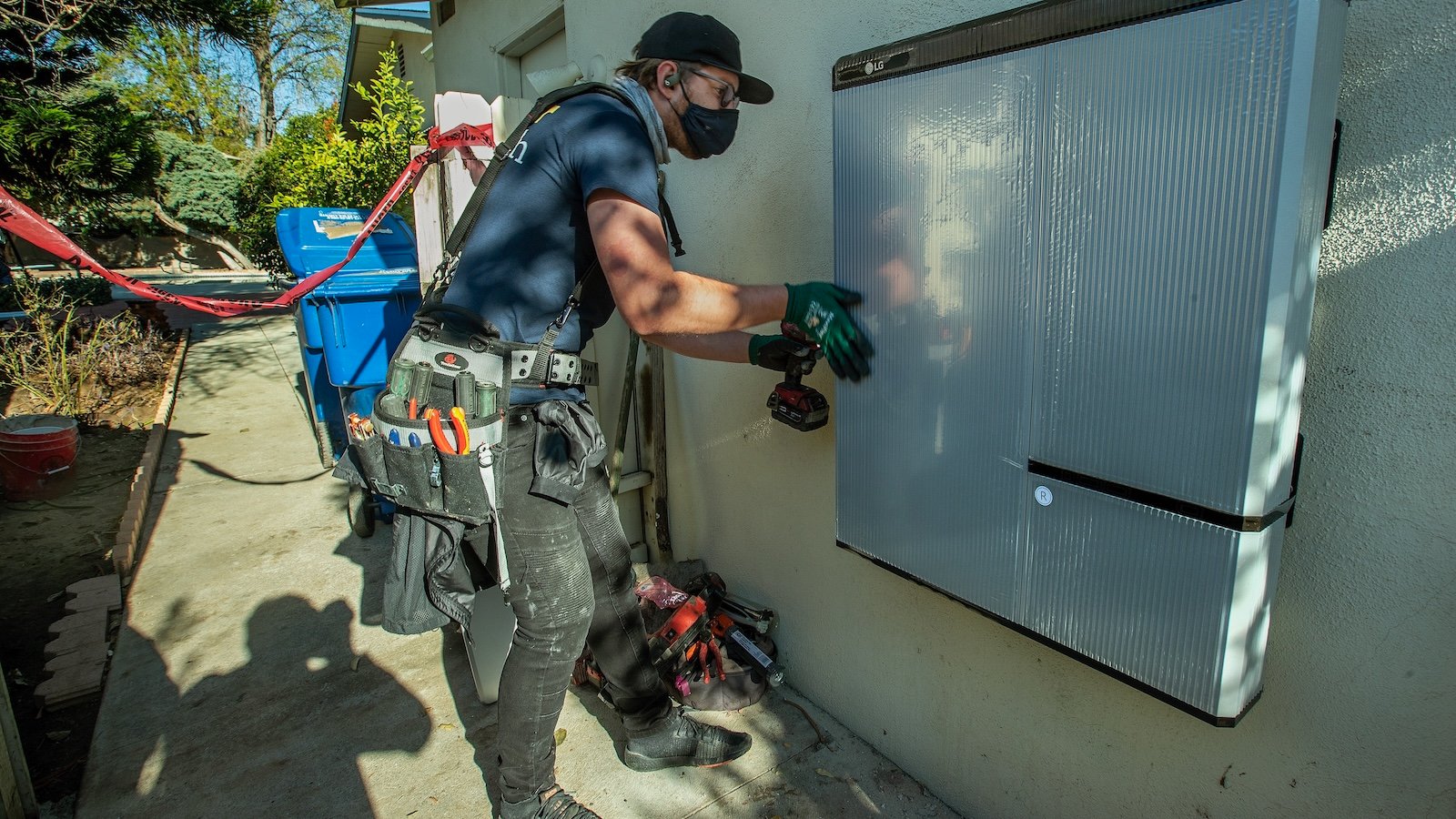 California just showed how home batteries will remake the grid